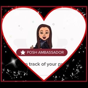 Check out my closet💕😊